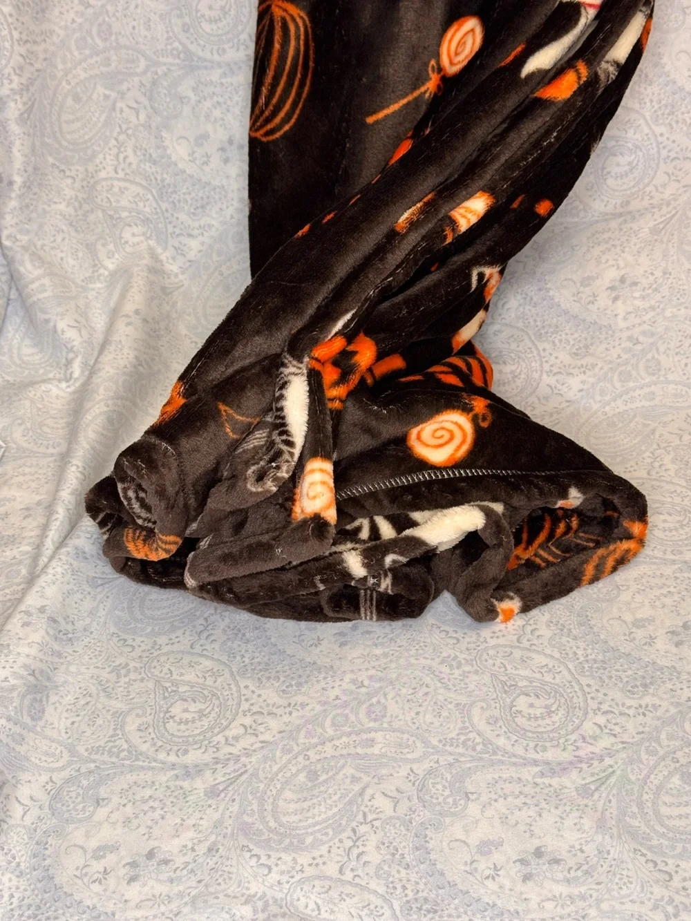 Disney Jack & Sally The Nightmare Before Christmas Thick Super Soft Plush Throw
